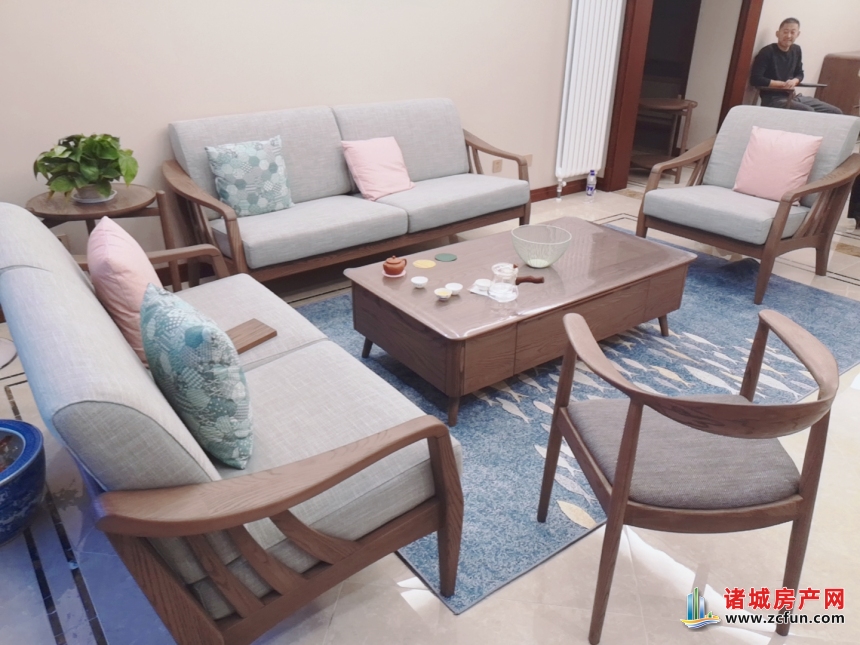 本案例由:尚上北欧实木家具 提供